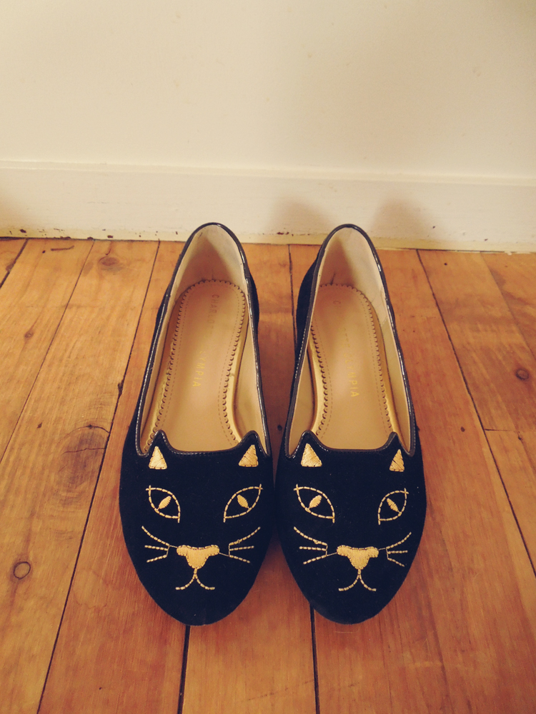 Carbon Chic » Charlotte Olympia Kitty Flats