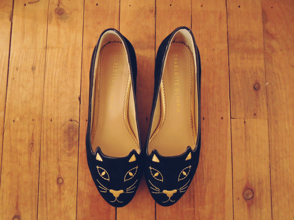 Carbon Chic » Charlotte Olympia Kitty Flats