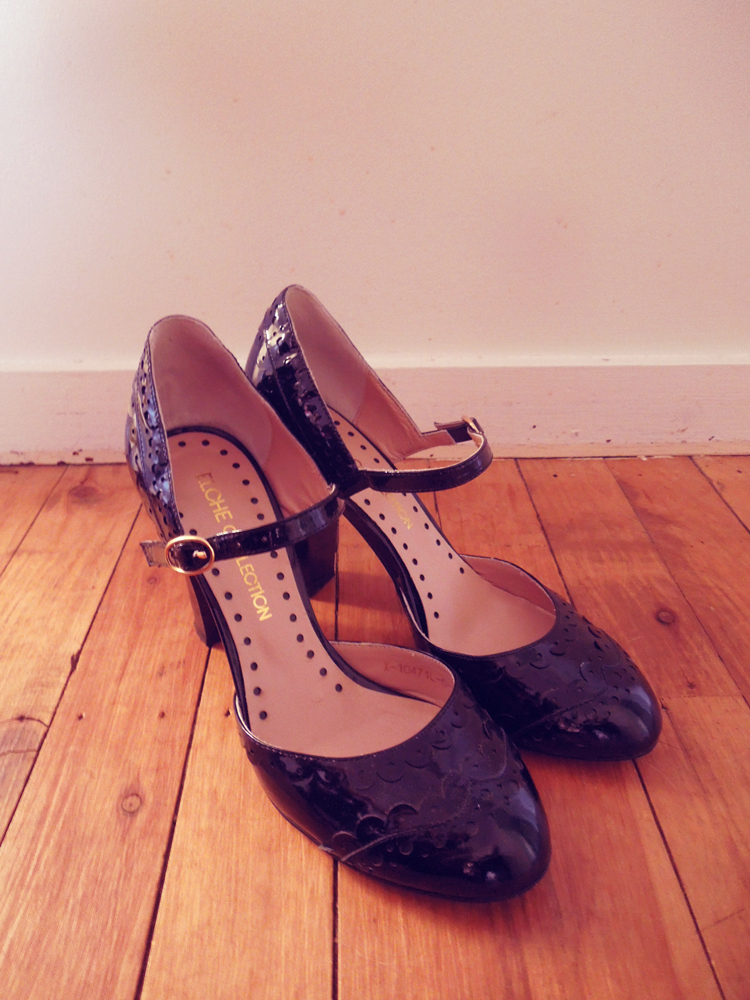 Vintage Second-Hand Russian Elche Collection Black Patent Leather D'Orsay Heels