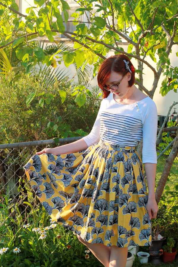 DIY 50's-Inspired Full Gathered Skirt Tutorial