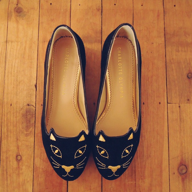 Charlotte Olympia Kitty Flat Knockoffs